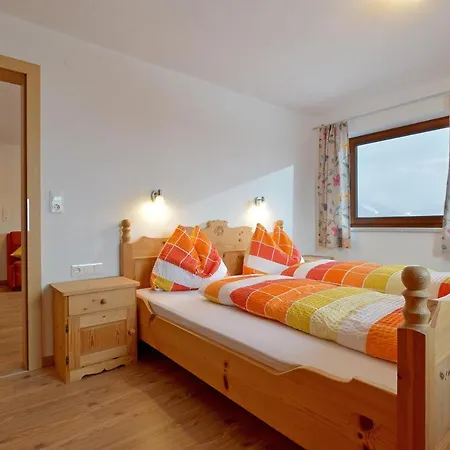 Embacher Marianne - Rotharlhof Apartman Hopfgarten im Brixental