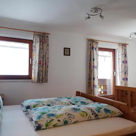 Embacher Marianne - Rotharlhof Appartement Hopfgarten im Brixental